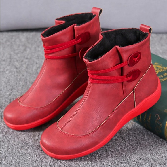 Shoes - NIB Red High Top Sneakers